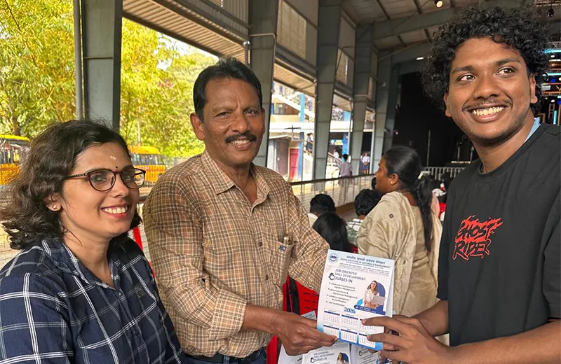 IIMM at Spectrum inter state management fest by Holy Grace College, Mala. Students with IIMM.